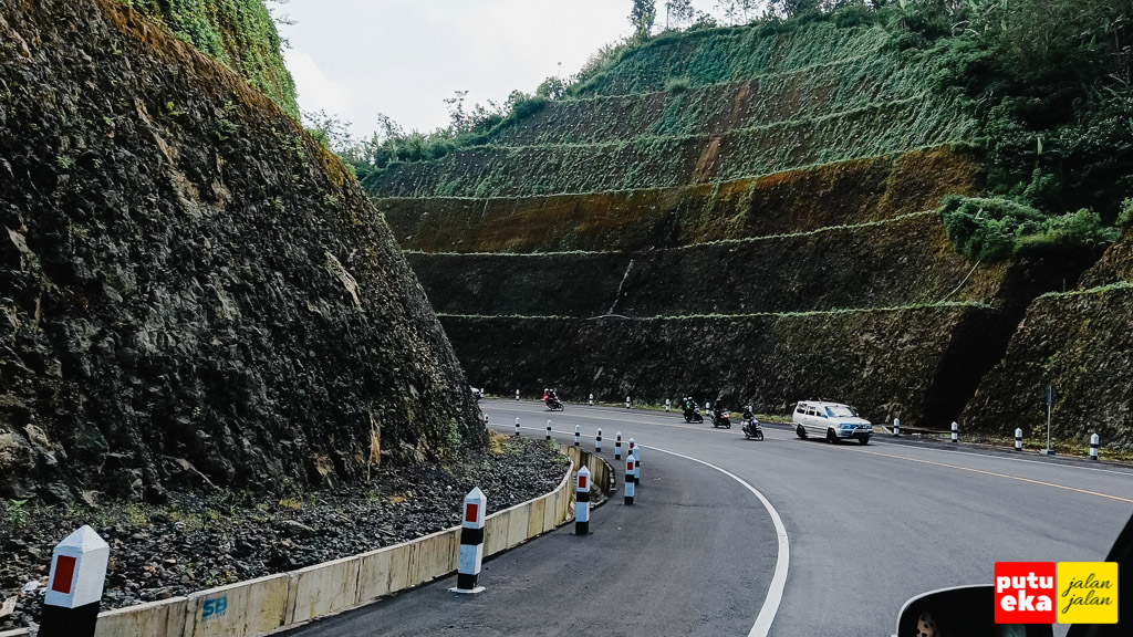 Jalan shortcut baru yang menhubungkan Denpasar Singaraja